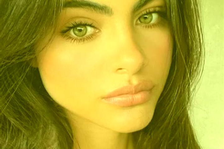 Ruby, 31, a brunette green-eyed european companion based in Moftinu Mic. Offering OWO, Deep French Kissing, Girlfriend Experience. Available for incall and o...