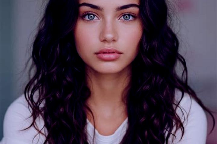Ruby, 32, a brunette hazel-eyed mediterranean companion based in Foz do Arelho. Offering Prostate Massage, Couples, Massage. Available for incall and outcall...
