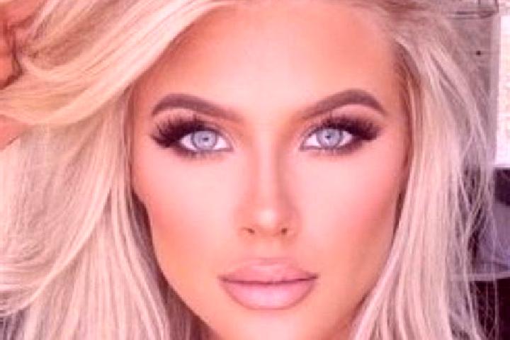 Ruby, 32, a platinum blonde blue-eyed middle eastern companion based in Kamenne Zehrovice. Offering Domination, Prostate Massage, Tantra, Couples. Available ...