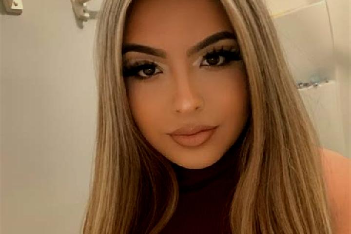 Ruby, 33, a blonde amber-eyed latina companion based in Sokolovyy. Offering A-Level, Roleplay, Travel Companion. Available for incall and outcall, overnight ...