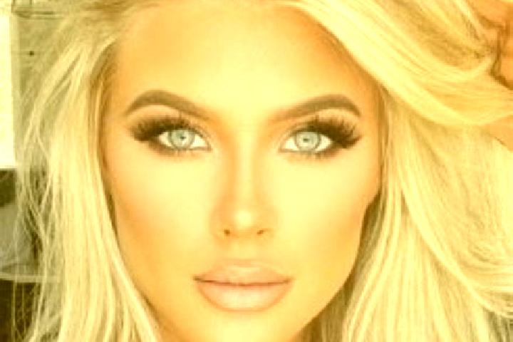 Ruby, 33, a platinum blonde hazel-eyed indian companion based in Caldas da Rainha. Offering Couples, Dinner Date, Roleplay, Prostate Massage. Available for i...