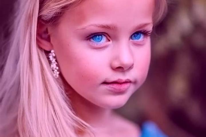 Ruby, 34, a blonde blue-eyed caribbean companion based in Chikugo. Offering Duos, CIM, Tantra, A-Level. Available for incall and outcall, day and evening dates.