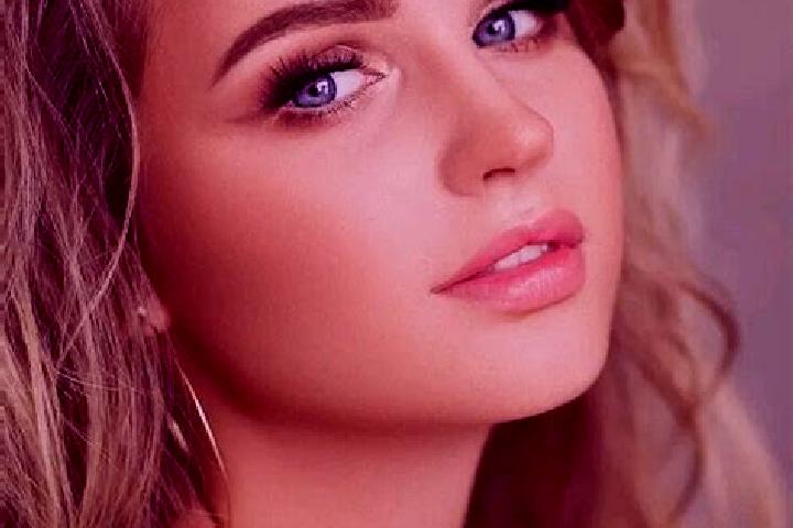 Ruby, 34, a dark blonde blue-eyed mediterranean companion based in Puerta del Sol [Fraccionamiento]. Offering Deep French Kissing, Girlfriend Experience, Cou...