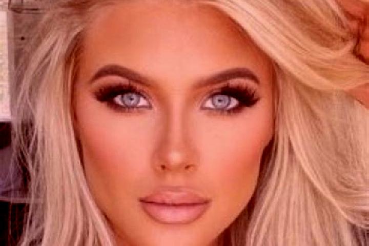 Ruby, 35, a platinum blonde hazel-eyed latina companion based in Skhidnytsia. Offering Erotic Massage, Overnight, Striptease. Available for incall and outcal...