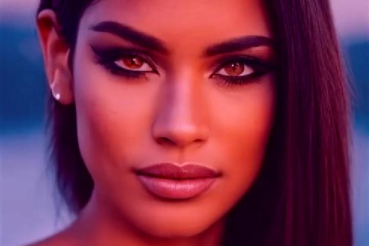 Ruby, 36, a chestnut hazel-eyed latina companion based in Dillstadt. Offering Roleplay, Erotic Massage, BDSM, Striptease. Available for incall and outcall, o...