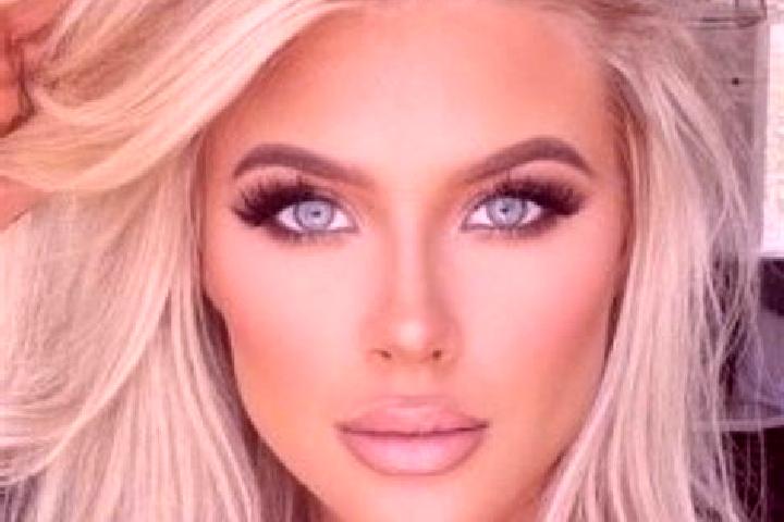 Ruby, 36, a platinum blonde hazel-eyed european companion based in Isse. Offering Domination, Massage, Travel Companion, Party Girl. Available for incall and...