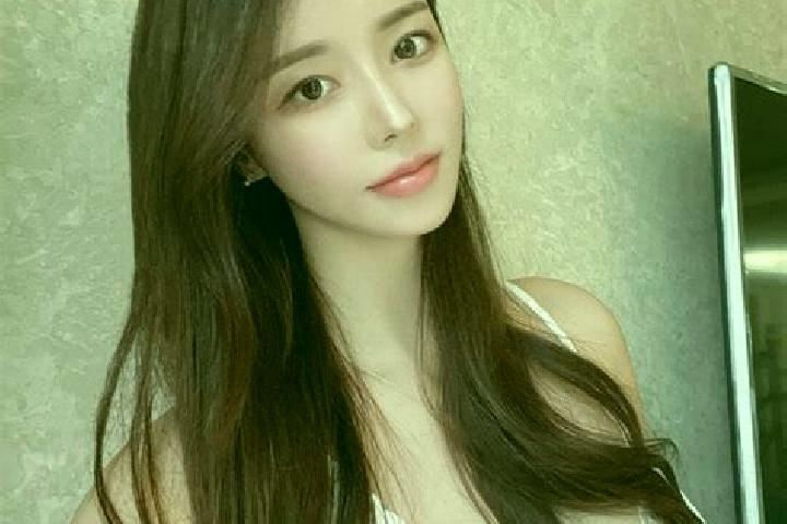 Ruby, 36 — Escort in Sugahama, Japan