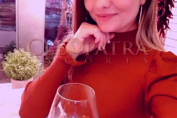Ruby, 37, a blonde amber-eyed indian companion based in Mariano Matamoros. Offering Couples, OWO, Party Girl. Available for incall and outcall, overnight boo...