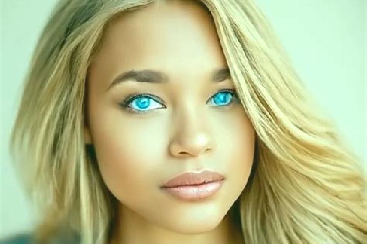 Ruby, 38, a blonde blue-eyed latina companion based in Nancha. Offering Roleplay, Party Girl, Prostate Massage. Available for incall and outcall, overnight b...