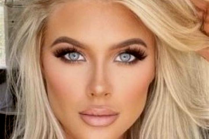 Ruby, 39, a platinum blonde hazel-eyed caucasian companion based in Baure. Offering Tantra, GFE, Party Girl, Striptease, BDSM. Available for incall and outca...