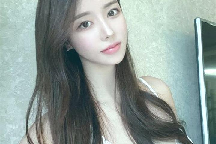 Ruby, 39 — Escort in Caojiang, China
