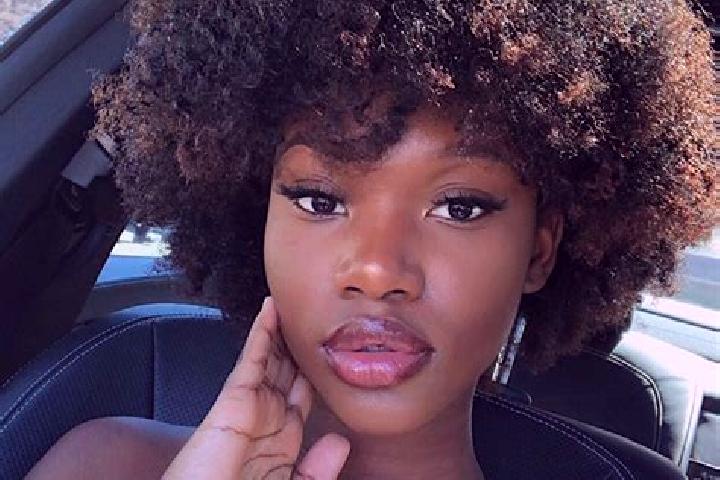 Sadie, 20, a black dark-eyed ebony companion based in Nazare Paulista. Offering Girlfriend Experience, Couples, Erotic Massage, Fetish. Available for incall ...