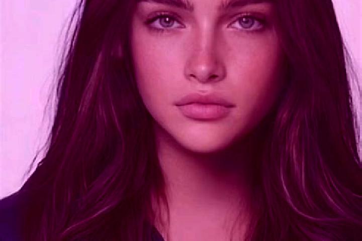 Sadie, 20, a brunette grey-eyed caucasian companion based in Cengio Alto. Offering Massage, Striptease, Duos. Available for incall and outcall, overnight boo...