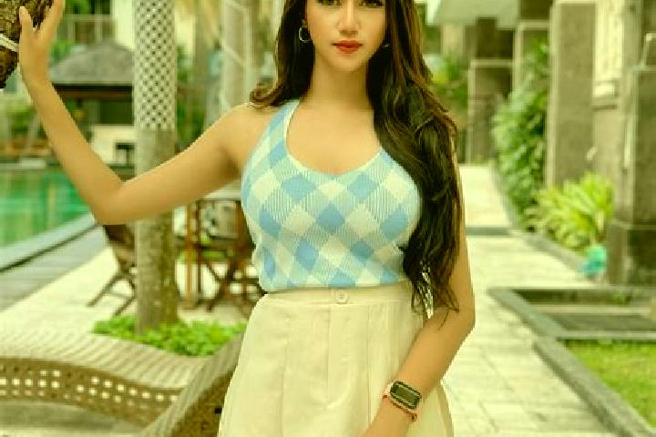 Sadie, 20 — Escort in Laetako, Indonesia