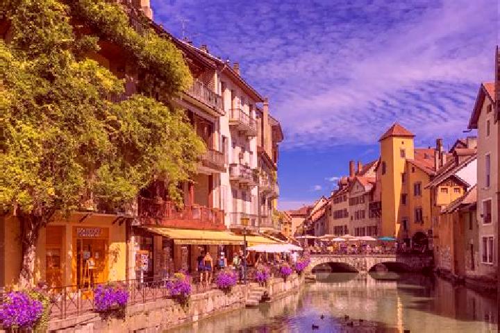 Sadie, 20 — Escort in Lahonce, France