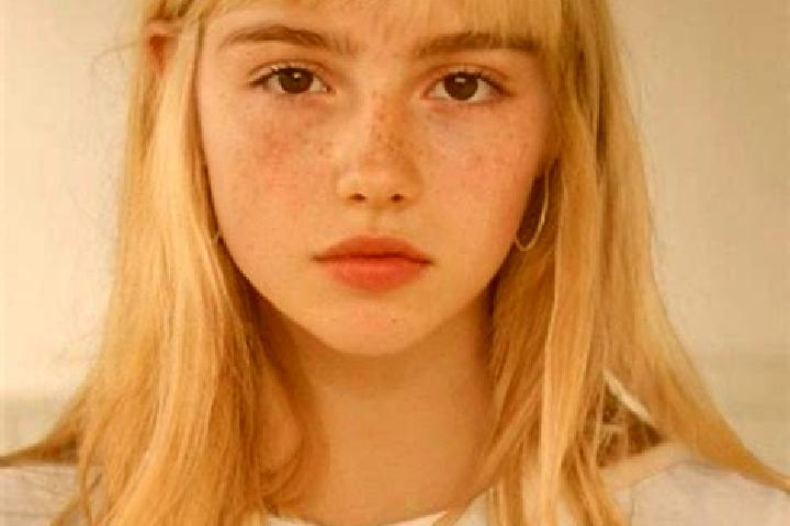 Sadie, 21, a blonde brown-eyed caucasian companion based in El Bale. Offering Duos, Overnight, Domination. Available for incall and outcall, day and evening ...