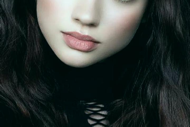 Sadie, 21, a brunette dark-eyed mixed companion based in Wenjiangsi. Offering Tantra, BDSM, Roleplay, Striptease. Available for incall and outcall, overnight...