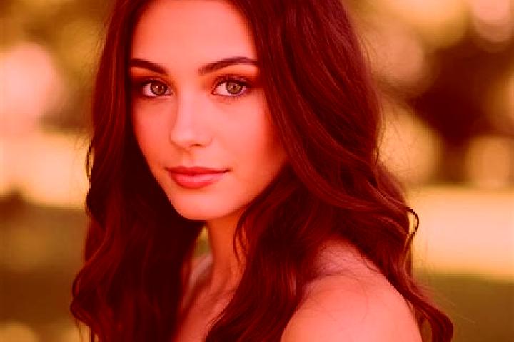 Sadie, 21, a brunette hazel-eyed mediterranean companion based in Petrolina de Goias. Offering Dinner Date, Party Girl, A-Level, 69. Available for incall and...