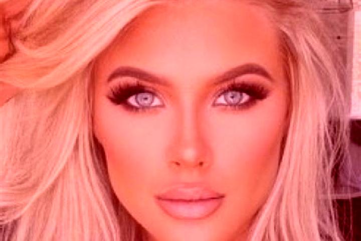 Sadie, 21, a platinum blonde grey-eyed caribbean companion based in Bianze. Offering Prostate Massage, Massage, Erotic Massage, Roleplay, Domination. Availab...