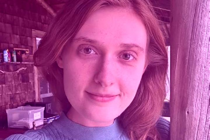 Sadie, 21 — Escort in Loucka, Czech Republic
