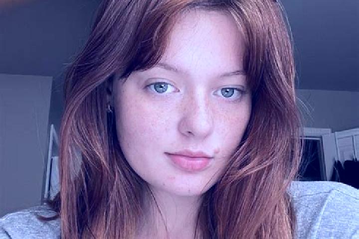 Sadie, 22, a auburn amber-eyed caucasian companion based in Osthouse. Offering GFE, Travel Companion, Deep French Kissing, A-Level. Available for incall and ...