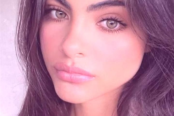 Sadie, 23, a brunette amber-eyed middle eastern companion based in Palos Heights. Offering Travel Companion, Tantra, Domination, Erotic Massage. Available fo...