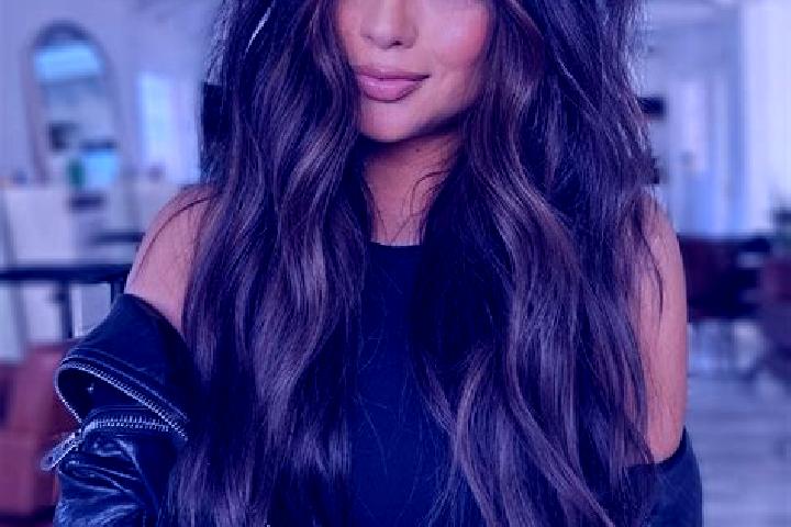 Sadie, 23, a brunette dark-eyed indian companion based in Camichines. Offering Duos, Erotic Massage, OWO, BDSM. Available for incall and outcall, day and eve...