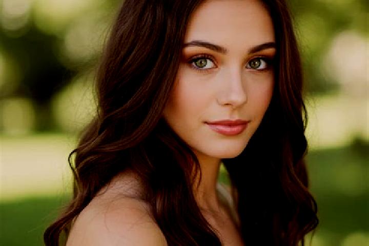 Sadie, 23, a brunette hazel-eyed indian companion based in Cape Canaveral. Offering Couples, Prostate Massage, OWO, Dinner Date. Available for incall and out...