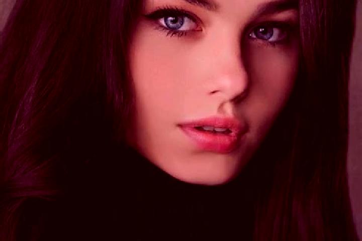 Sadie, 23, a chestnut dark-eyed slavic companion based in Banjar Bukian. Offering A-Level, Erotic Massage, Prostate Massage. Available for incall and outcall...