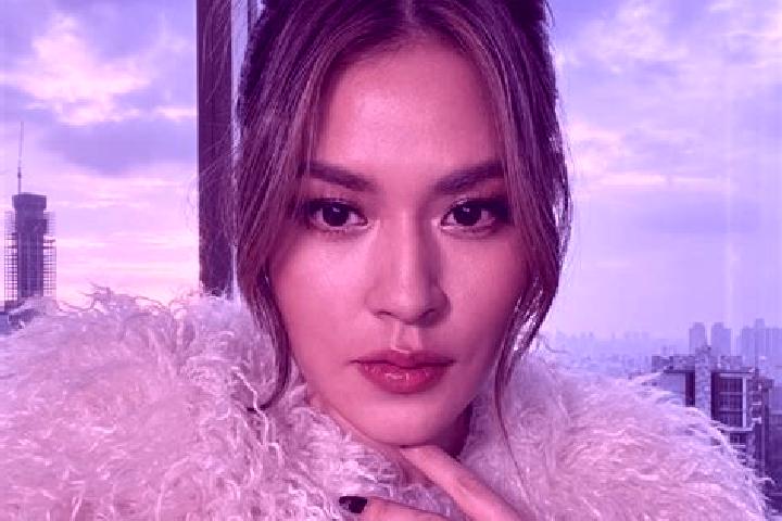 Sadie, 23 — Escort in Kuiya, China