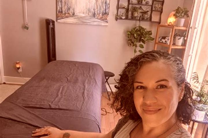 Sadie, 24, a auburn green-eyed latina companion based in Effiat. Offering A-Level, Fetish, Tantra, Erotic Massage. Available for incall and outcall, day and ...