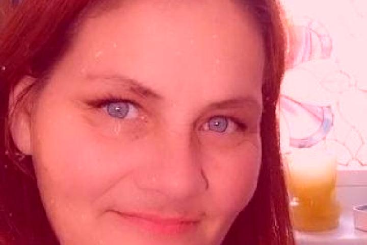 Sadie, 24, a red grey-eyed slavic companion based in Costigliole Saluzzo. Offering BDSM, Erotic Massage, GFE, Overnight. Available for incall and outcall, da...