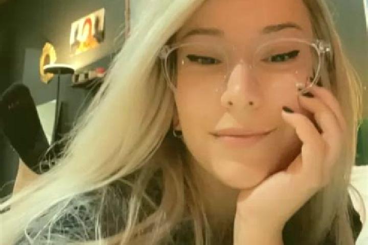 Sadie, 25, a blonde grey-eyed asian companion based in Wate. Offering 69, Erotic Massage. Available for incall and outcall, overnight bookings available.