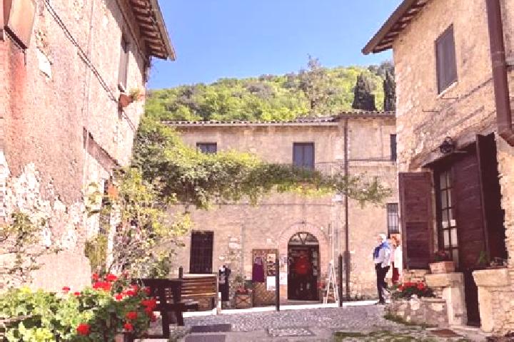 Sadie, 25 — Escort in Castelnuovo di Farfa, Italy