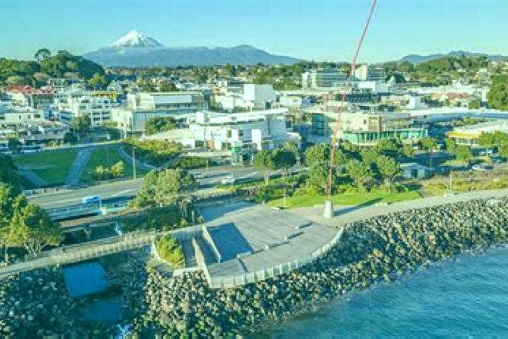 Sadie, 25 — Escort in Merrilands, New Zealand