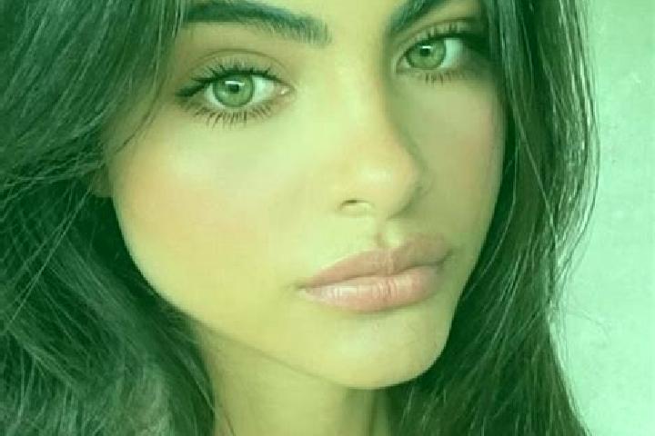 Sadie, 26, a black hazel-eyed middle eastern companion based in Lidkoeping. Offering Erotic Massage, OWO, Girlfriend Experience, A-Level. Available for incal...
