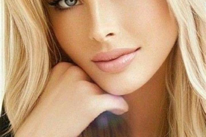Sadie, 26, a dark blonde blue-eyed caucasian companion based in El Rosario. Offering Party Girl, Erotic Massage, Domination. Available for incall and outcall...