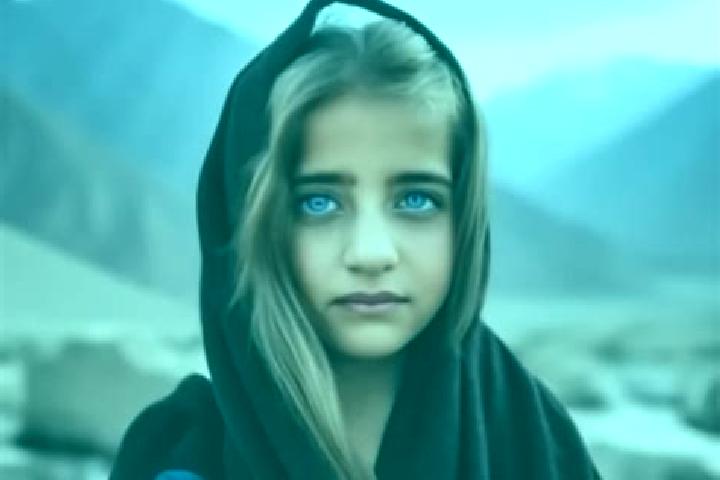 Sadie, 26, a red blue-eyed middle eastern companion based in Thar Yar Kone. Offering BDSM, Party Girl, Striptease. Available for incall and outcall, overnigh...