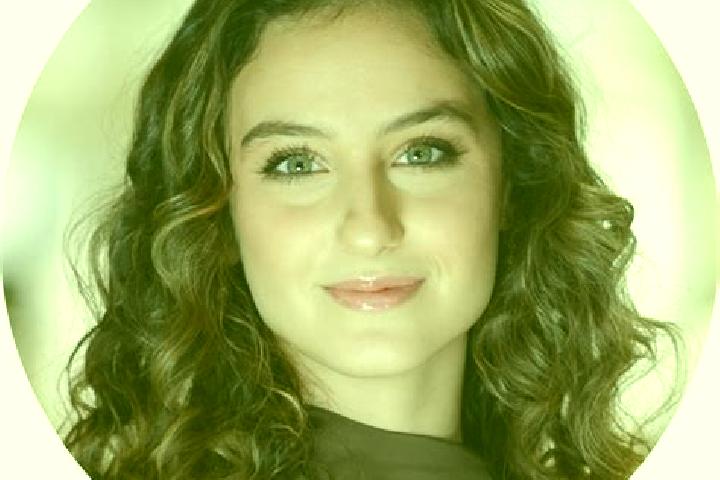 Sadie, 26 — Escort in Santa Mariana, Brazil