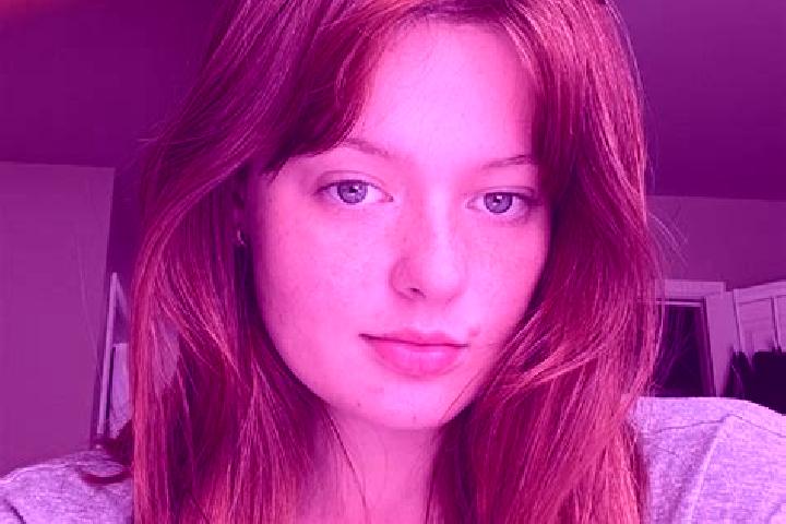 Sadie, 27, a auburn hazel-eyed mediterranean companion based in Macuelizo. Offering Massage, Dinner Date, OWO. Available for incall and outcall, day and even...