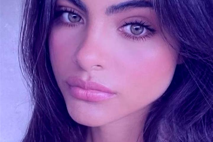 Sadie, 27, a brunette green-eyed caribbean companion based in Clarks Summit. Offering CIM, Duos, Overnight. Available for incall and outcall, overnight booki...