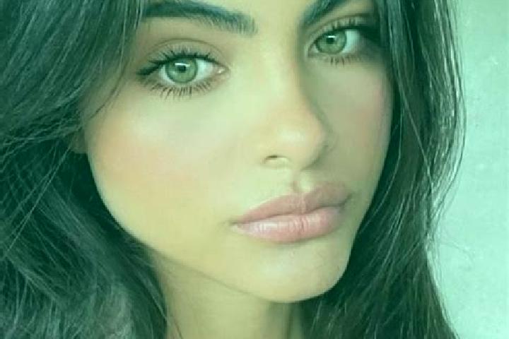 Sadie, 27, a brunette green-eyed middle eastern companion based in Zapotitlan Tablas. Offering Prostate Massage, Dinner Date, Overnight, Girlfriend Experienc...