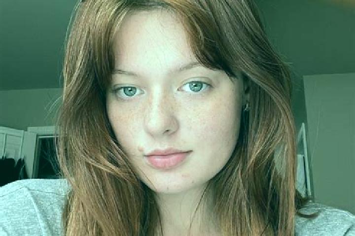 Sadie, 27, a red grey-eyed mixed companion based in Altes Lager. Offering Party Girl, 69, Duos. Available for incall and outcall, day and evening dates.