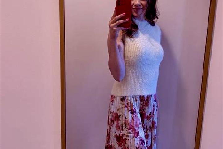 Sadie, 27 — Escort in Pardina, Romania