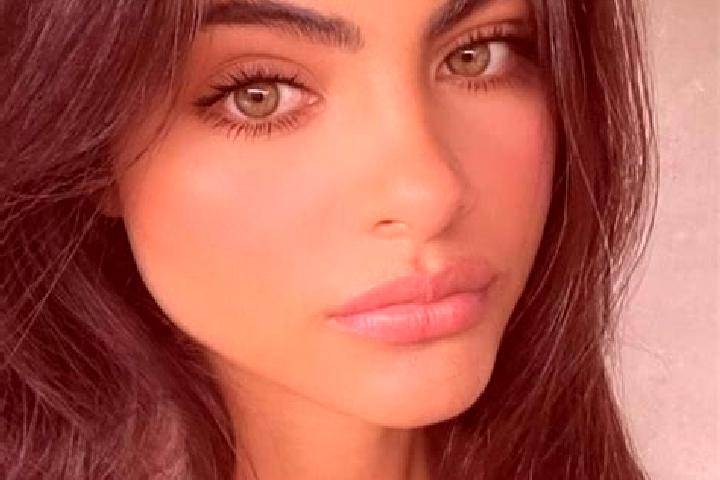 Sadie, 28, a black green-eyed indian companion based in Murter. Offering Striptease, Prostate Massage, Roleplay. Available for incall and outcall, overnight ...