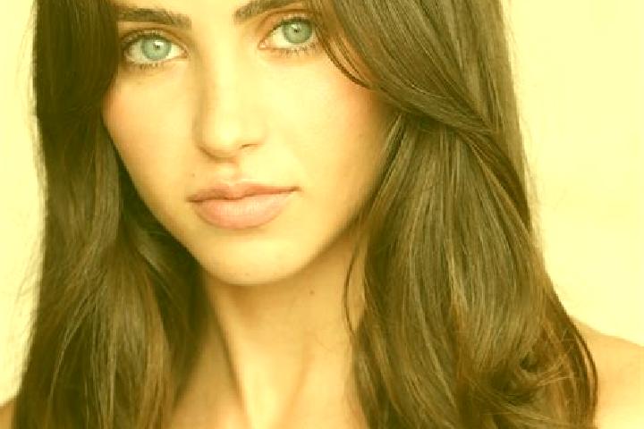 Sadie, 28, a brunette brown-eyed ebony companion based in Vidra. Offering Dinner Date, Party Girl, BDSM. Available for incall and outcall, day and evening da...