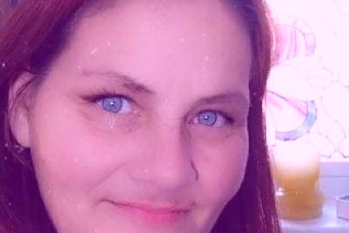 Sadie, 28, a red grey-eyed european companion based in Uplands. Offering Girlfriend Experience, Fetish, GFE, Prostate Massage. Available for incall and outca...