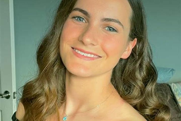 Sadie, 28 — Escort in Friendswood, United States