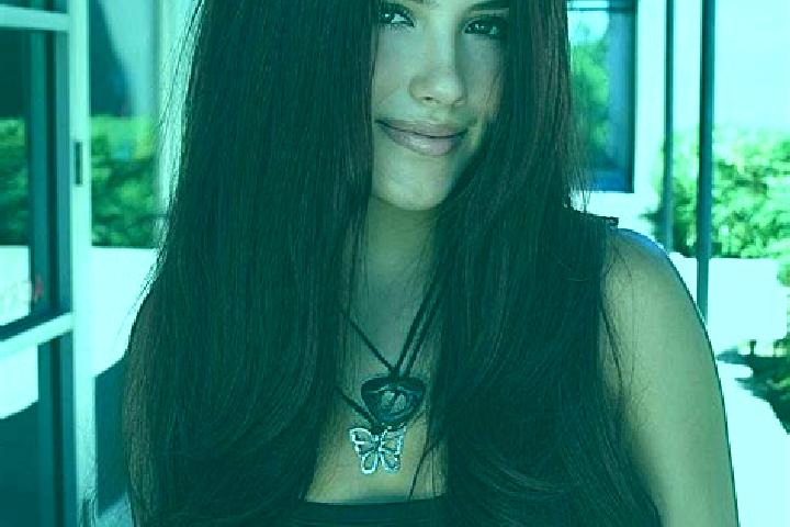 Sadie, 29, a auburn dark-eyed mixed companion based in Museros. Offering Domination, Striptease, 69. Available for incall and outcall, overnight bookings ava...