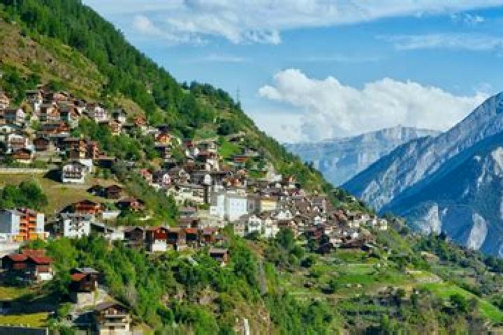Sadie, 29 — Escort in Iserables, Switzerland